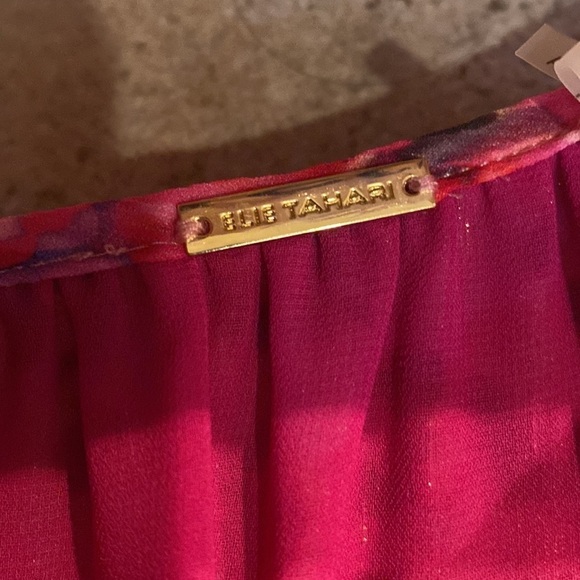 Elie Tahari magenta multicolored patterned blouse size medium - Picture 4 of 5